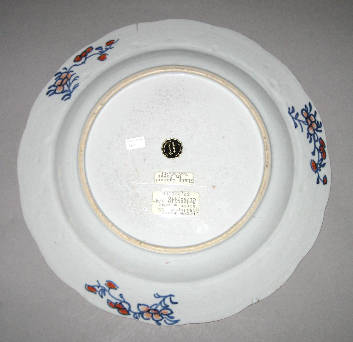 2010.0008.189 Porcelain plate underside