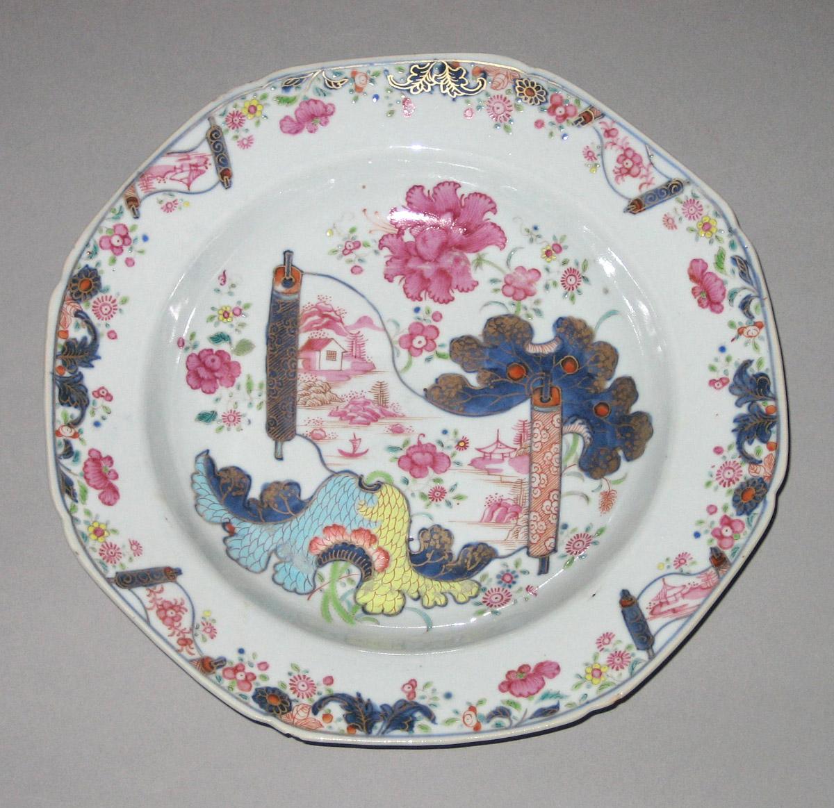 2010.0008.192 Porcelain soup plate