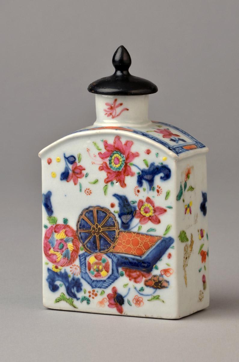 2010.0008.197 A, B Tea canister and lid