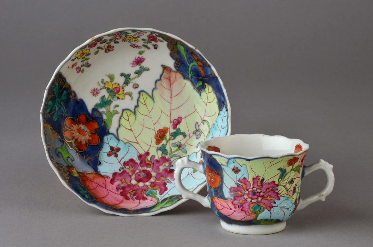 2010.0008.209 A Cup, B Saucer