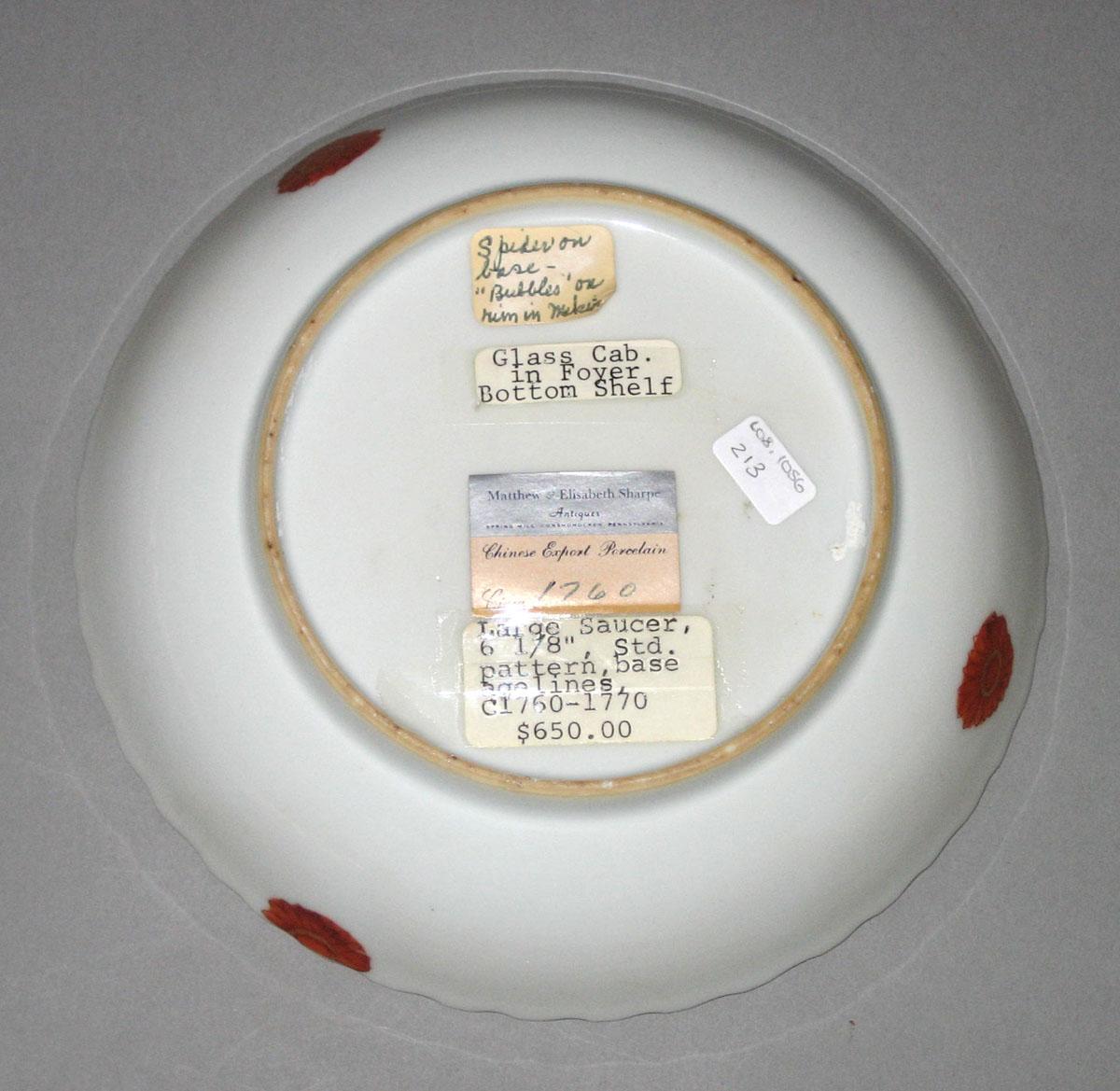 2010.0008.213 Porcelain saucer underside