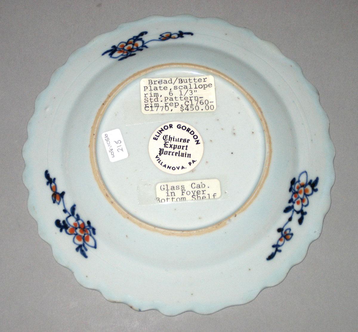 2010.0008.215 Porcelain plate underside