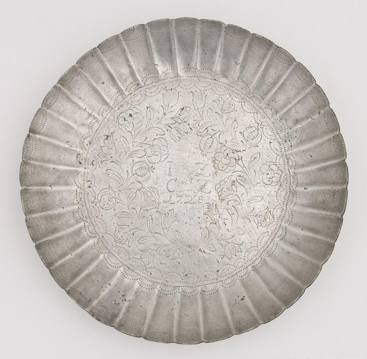 2009.0020 Dish