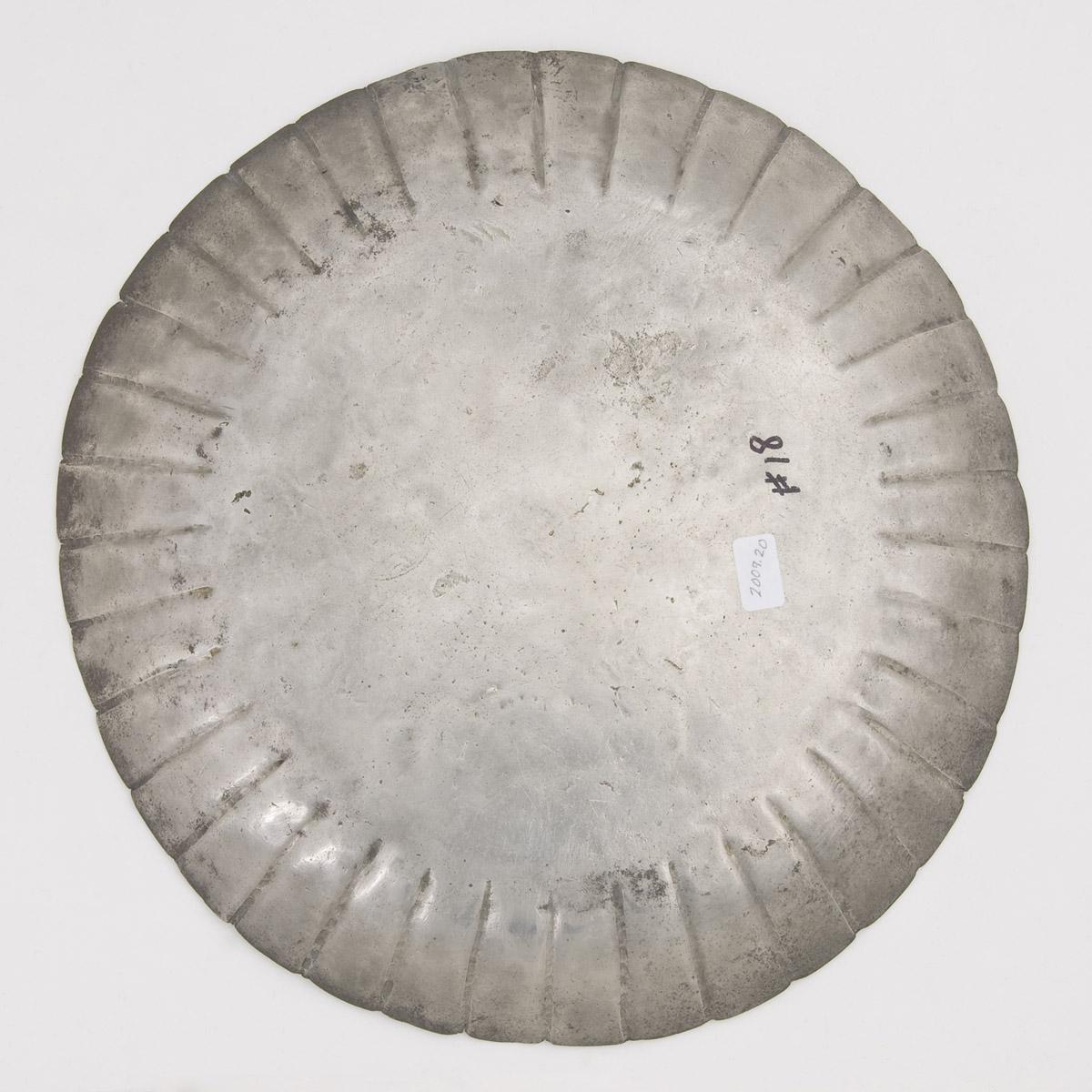 2009.0020 Dish underside