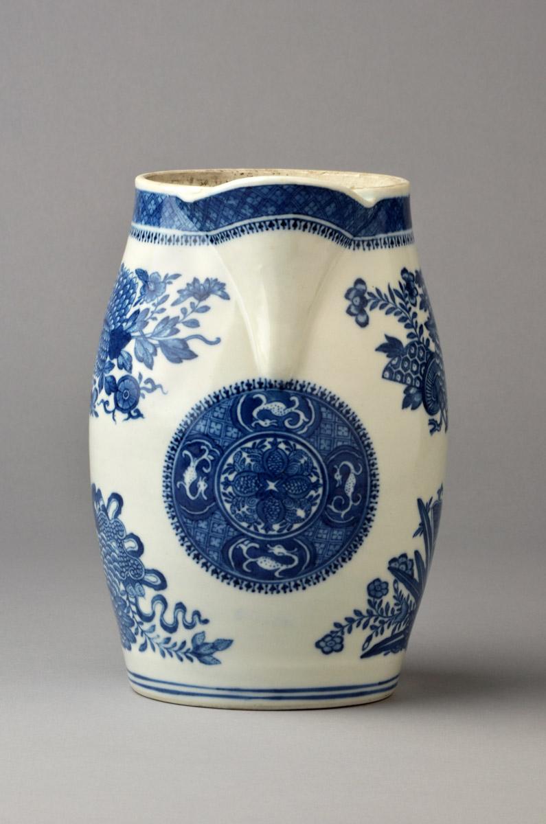 2010.0008.018 Jug, view 2