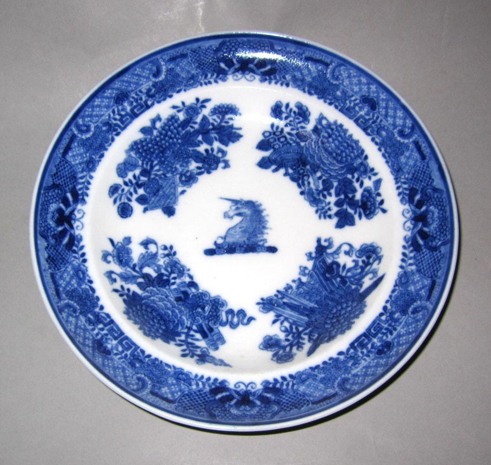 2010.0008.025 Porcelain plate