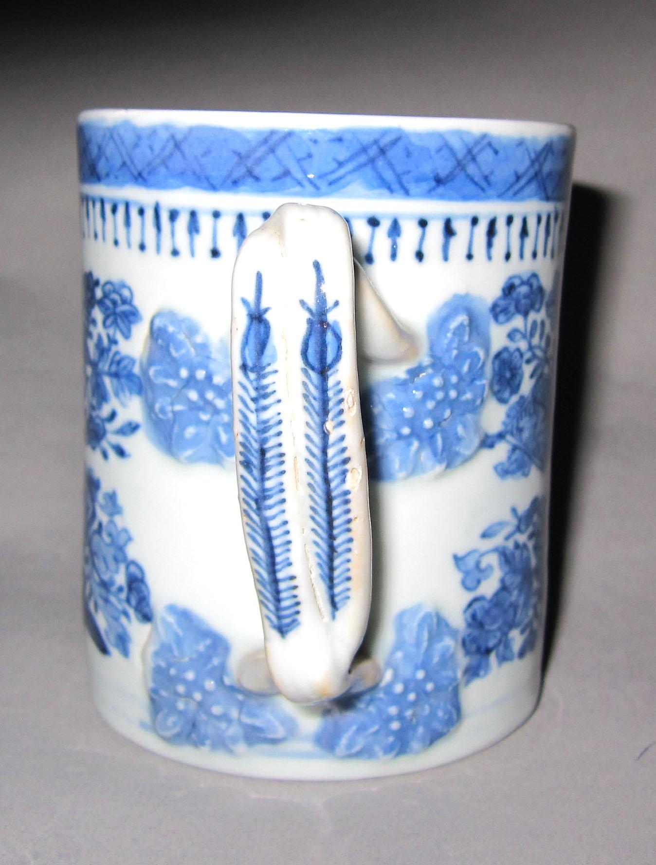 2010.0008.065.002 Porcelain mug handle