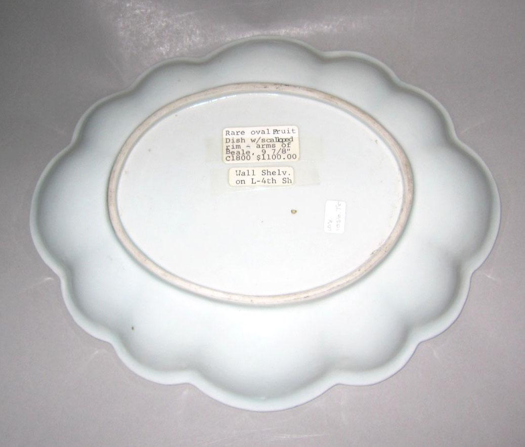 2010.0008.078 Porcelain dish underside