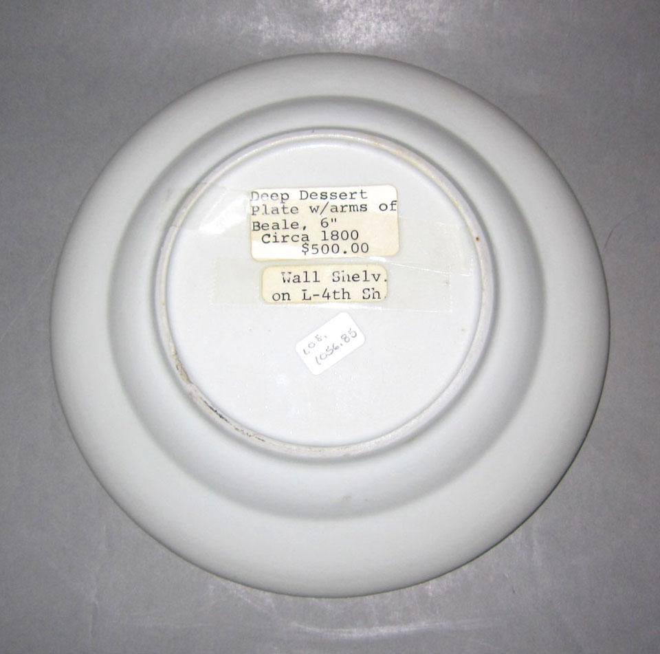 2010.0008.085 Porcelain plate underside