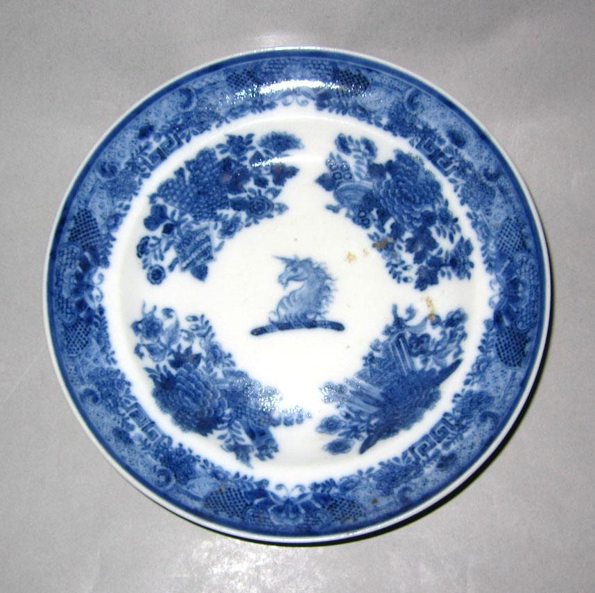 2010.0008.088 Porcelain dish