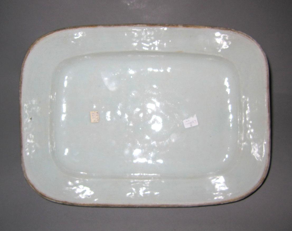 2010.0008.097 B Porcelain tureen underside