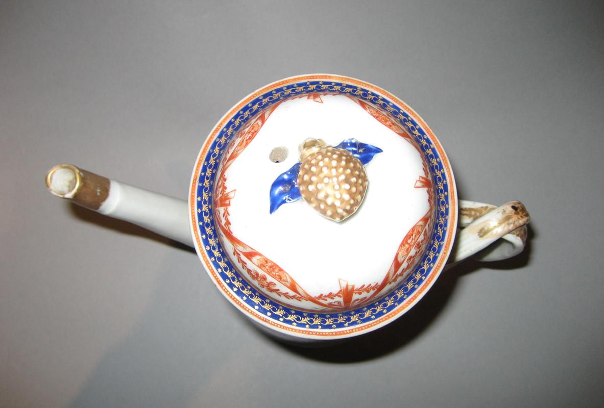 1958.2491 Coffee pot lid