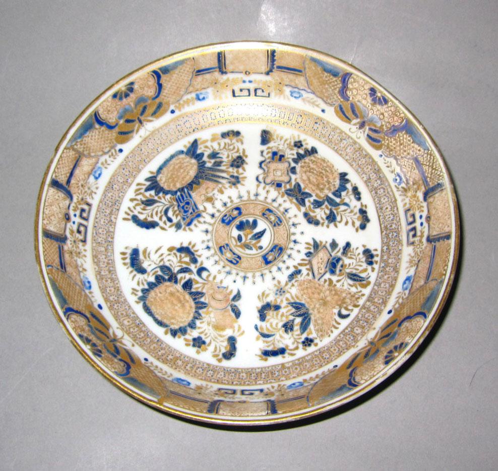 2010.0008.041 B Porcelain saucer