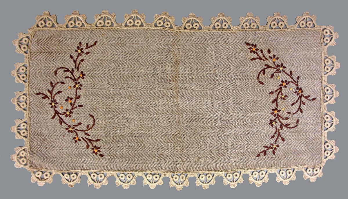 2009.0051.006.003 needlework, overall