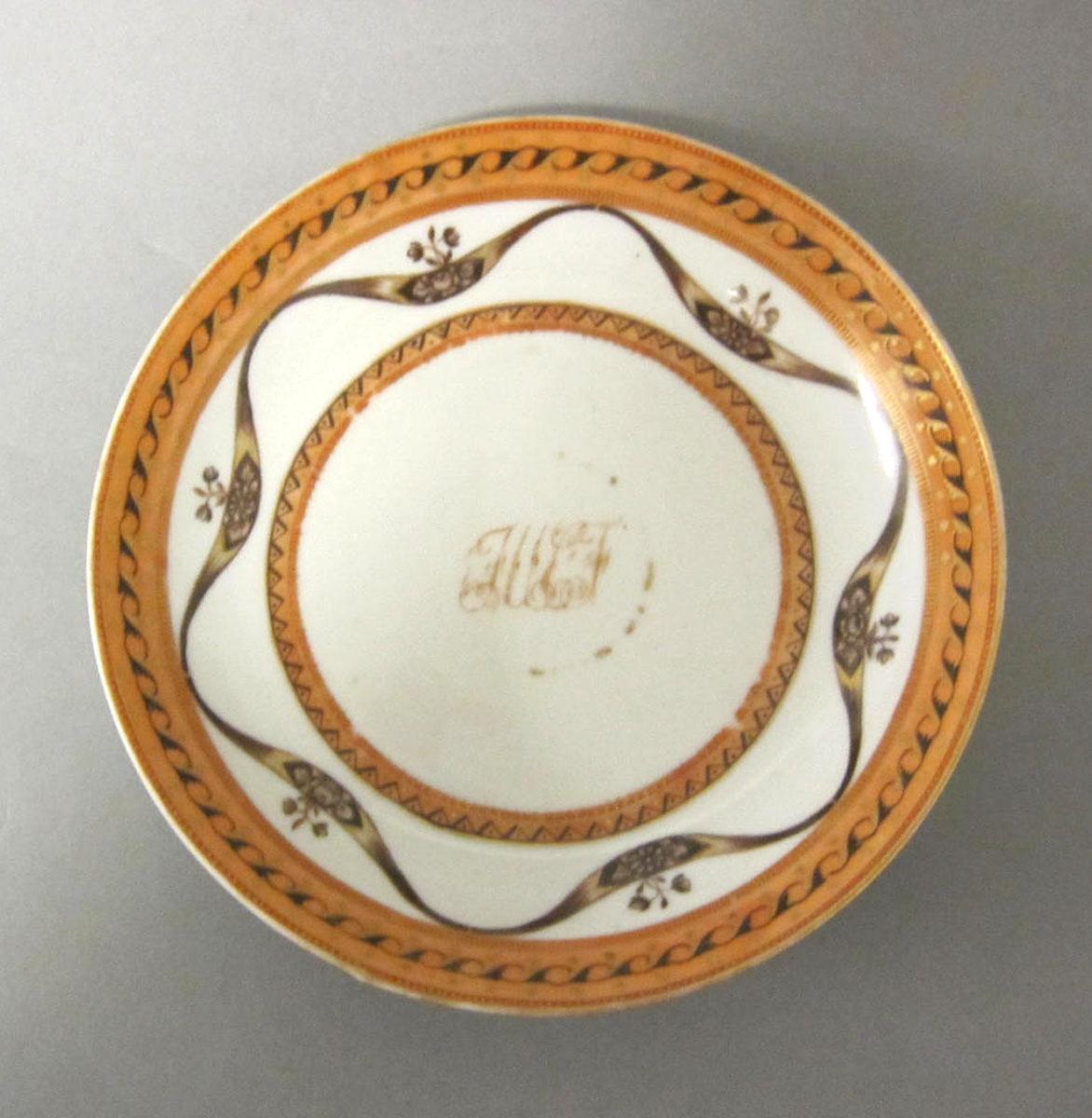 1958.2496 Porcelain saucer