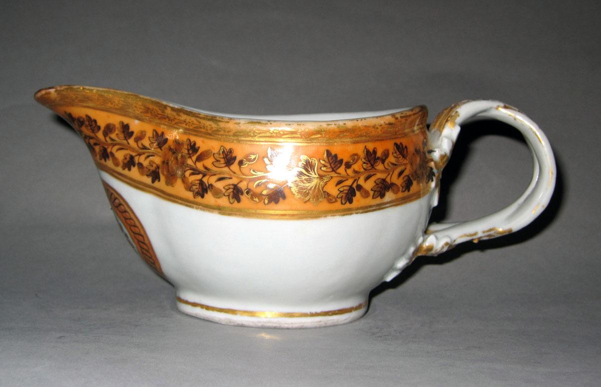 1958.2499 Porcelain sauceboat