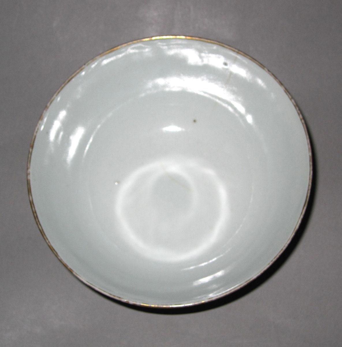 1958.2500 Porcelain bowl top