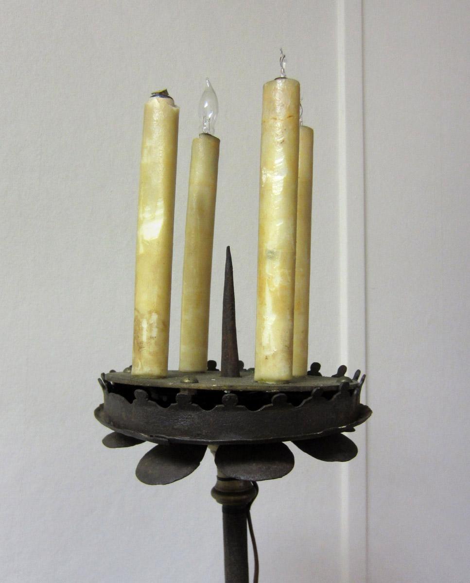 1970.0700.001 Torchere, detail 1