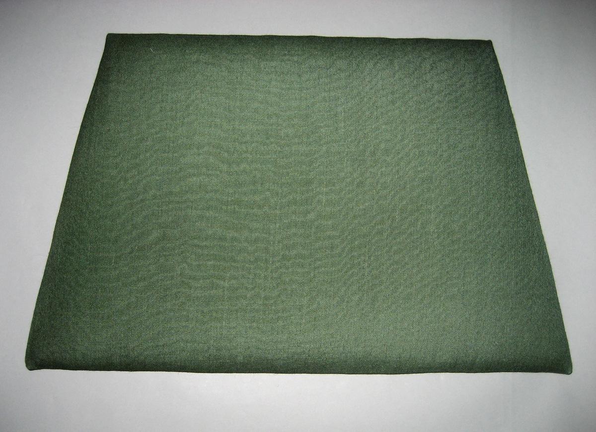 1969.5471 slip seat on chair 1964.1065 view 1
