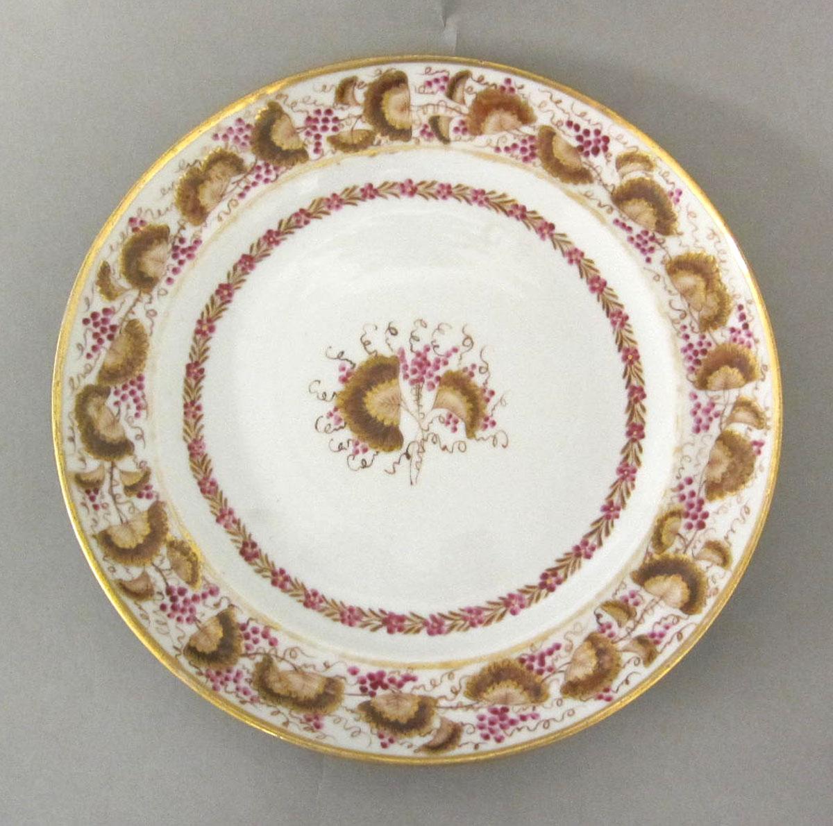 1958.2511 Porcelain plate