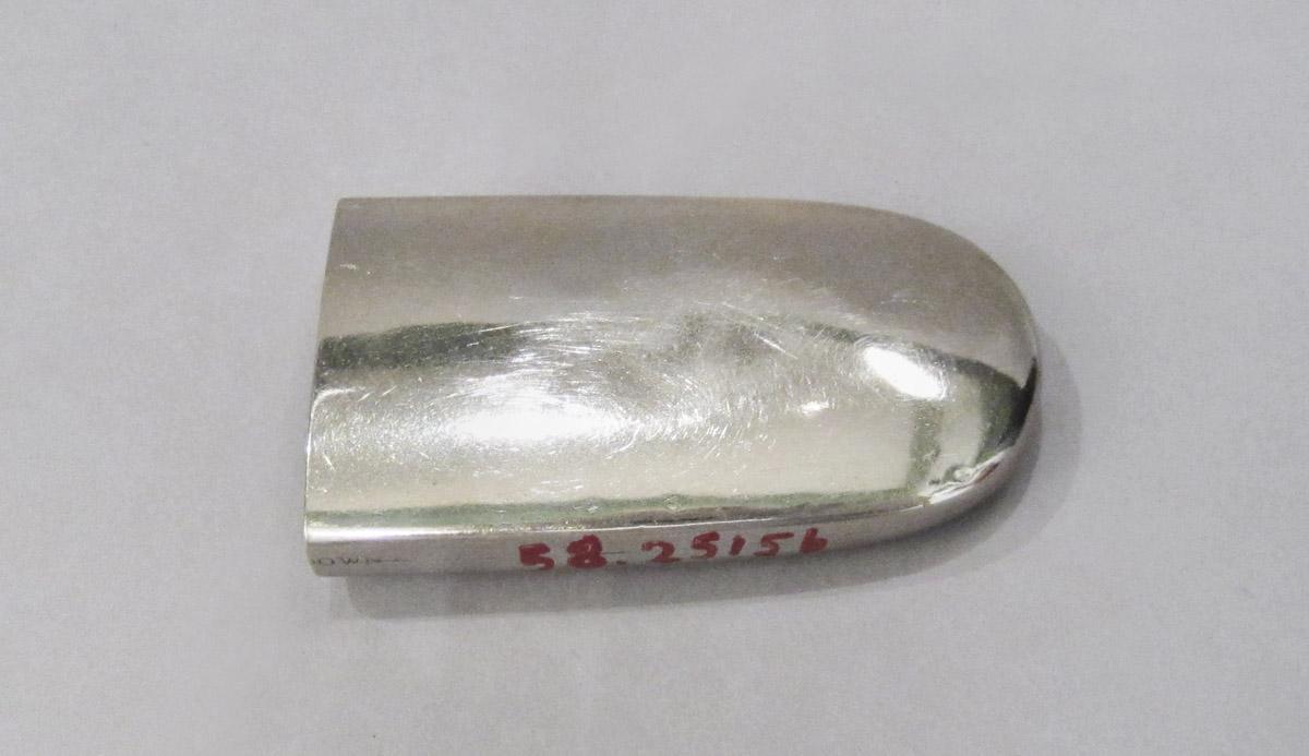 1958.2515 B Spectacles case