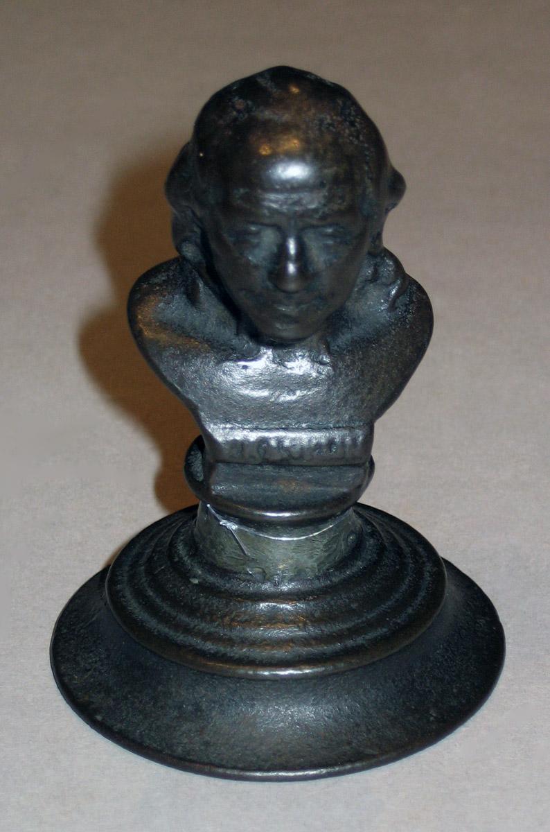 1958.2518 Figure