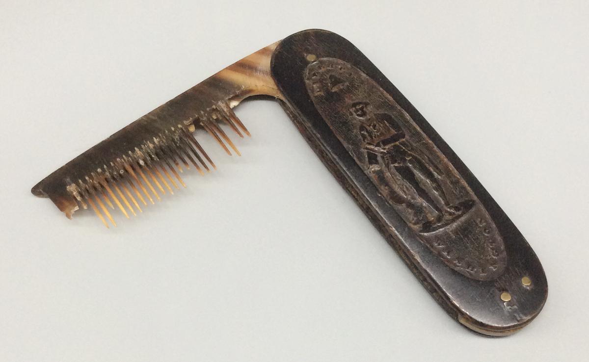 1953.0061 Comb, view 3