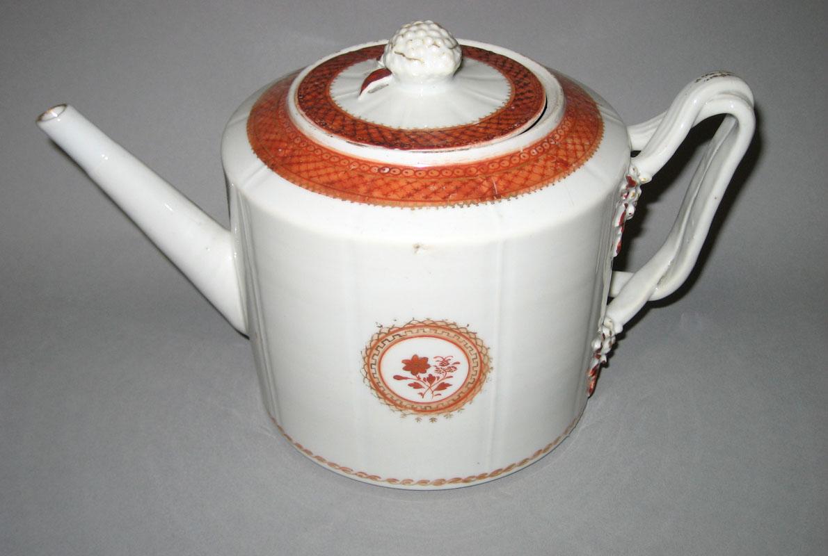 1958.2543.002 A, B Teapot
