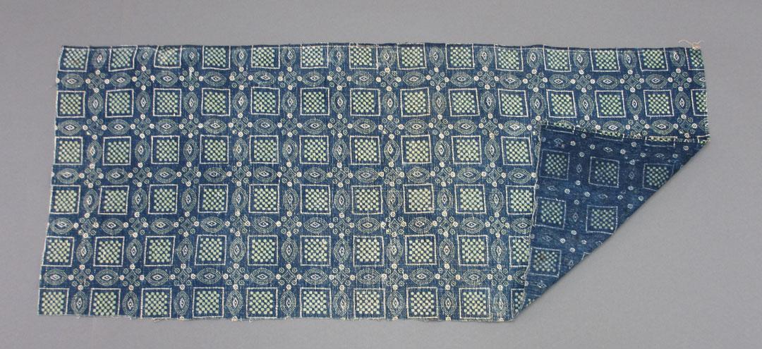 1969.5484 Textile, printed folded corner