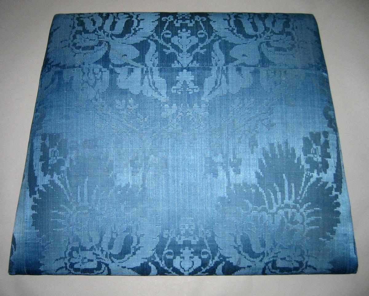 1969.5485 Slip seat for chair 1959.1486 view 1