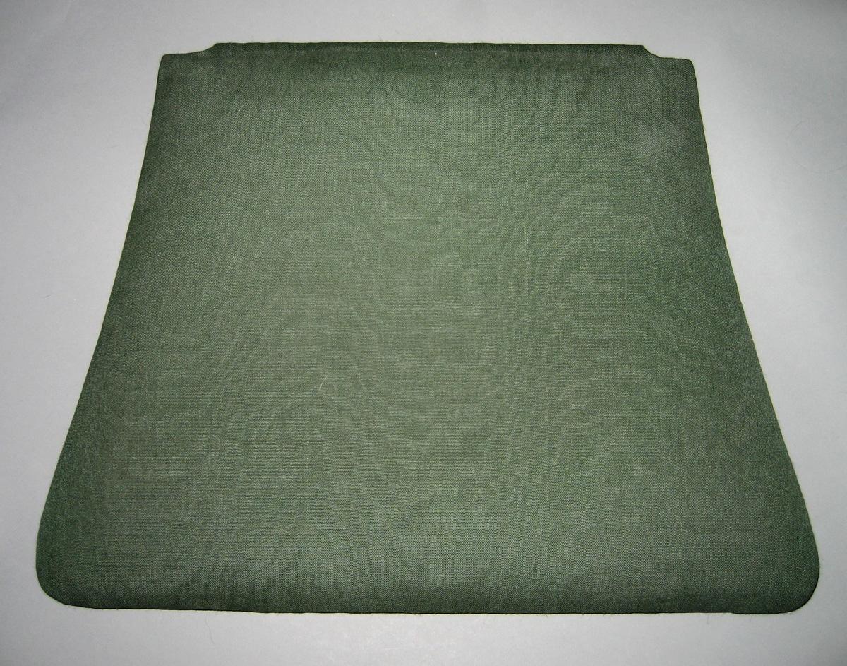 1969.5497 slip seat associated with chair 1959.0836
