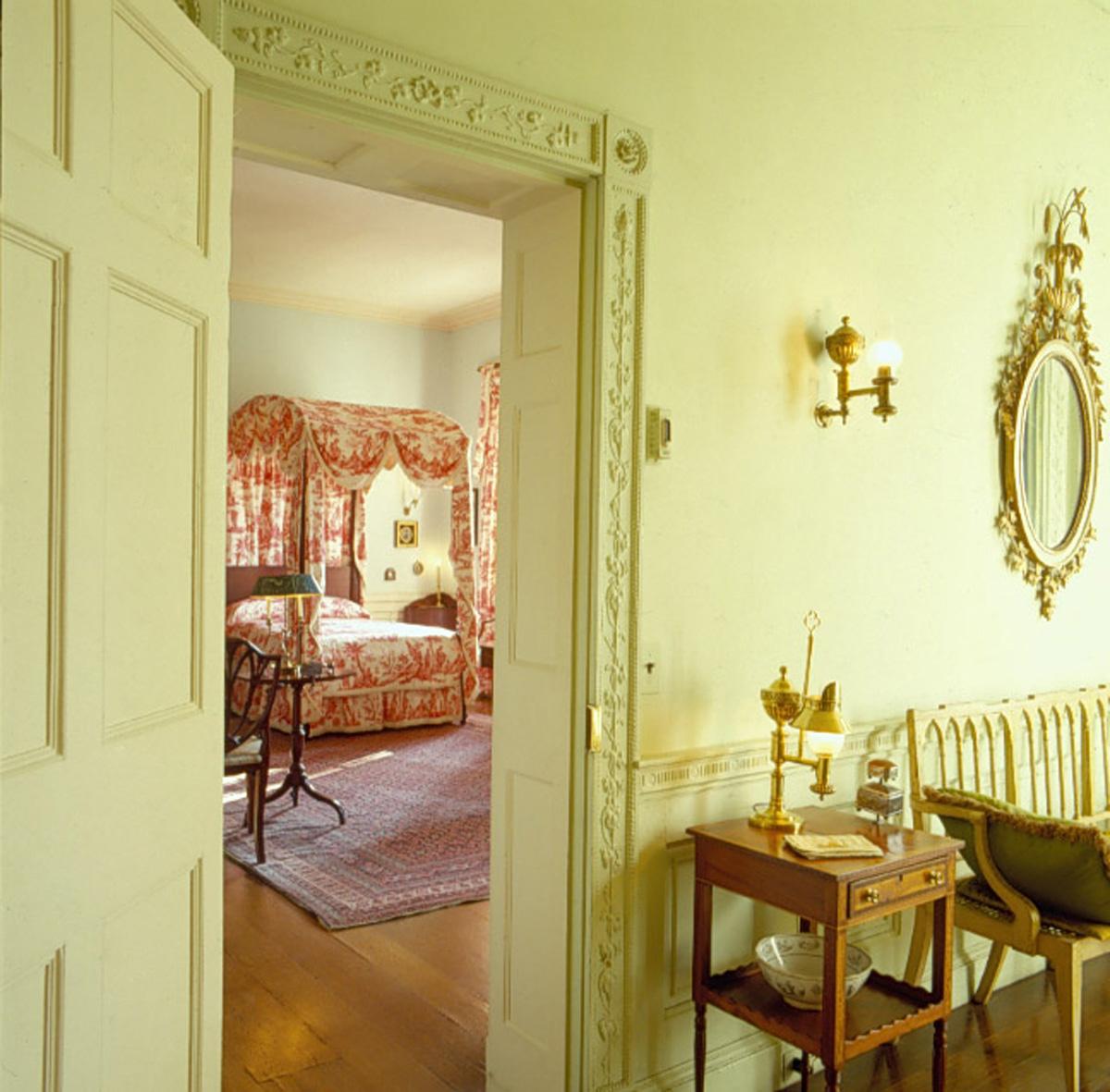 Room-Gold & White Room and Franklin Room