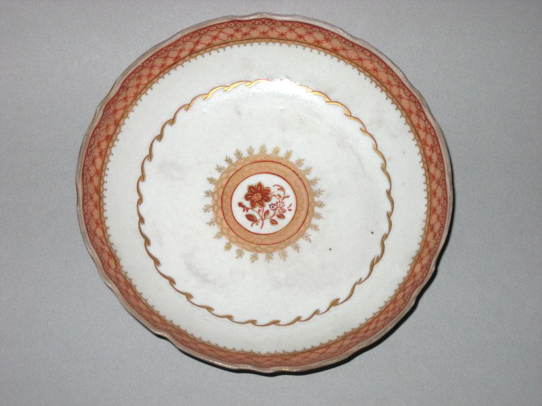 1963.2545 Saucer