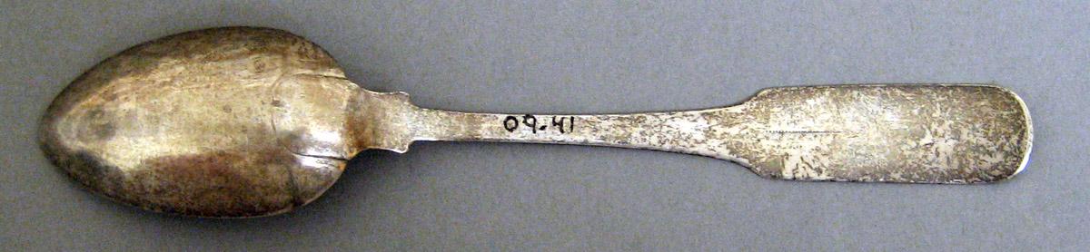 2009.0041 Silver Spoon underside