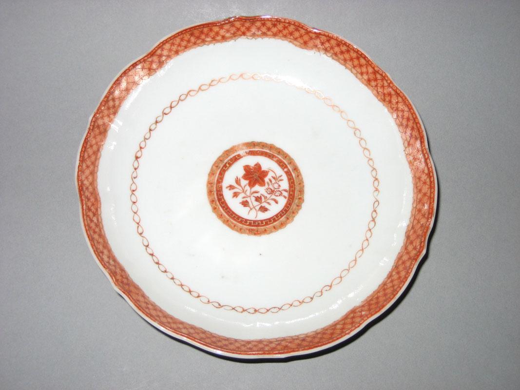 1963.2546.007 Saucer