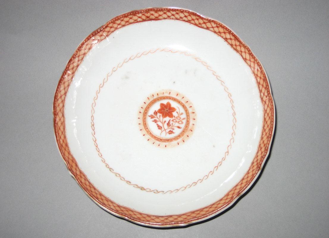 1963.2547.001 Saucer