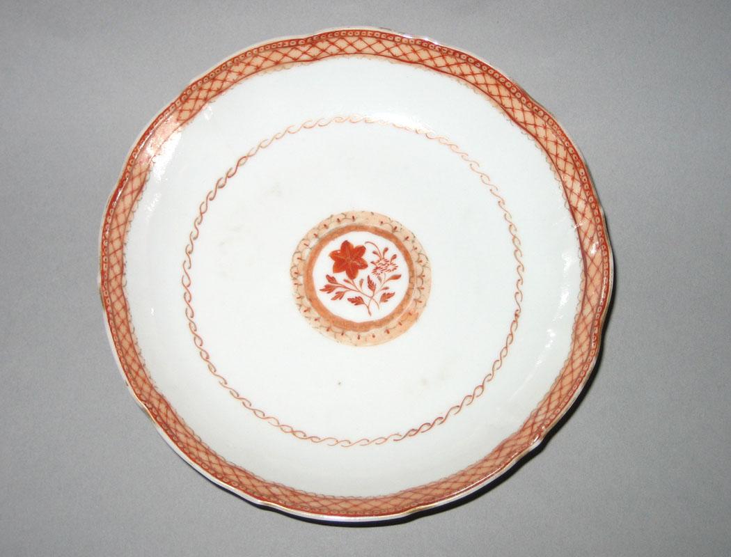 1963.2547.002 Saucer