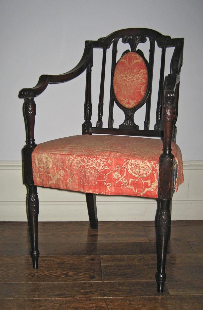 1963.0031.001 chair and 1969.5531 slip cover view 1