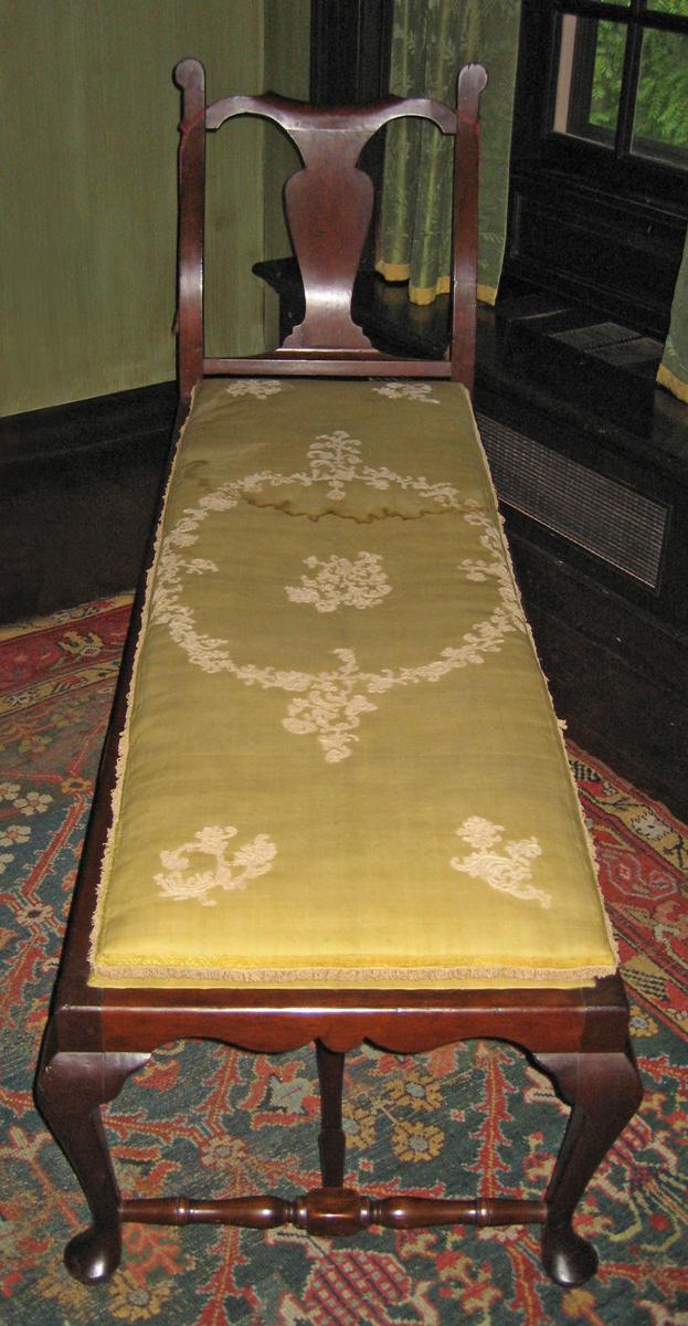 1966.0777 couch and 1969.5523 cushion view 2