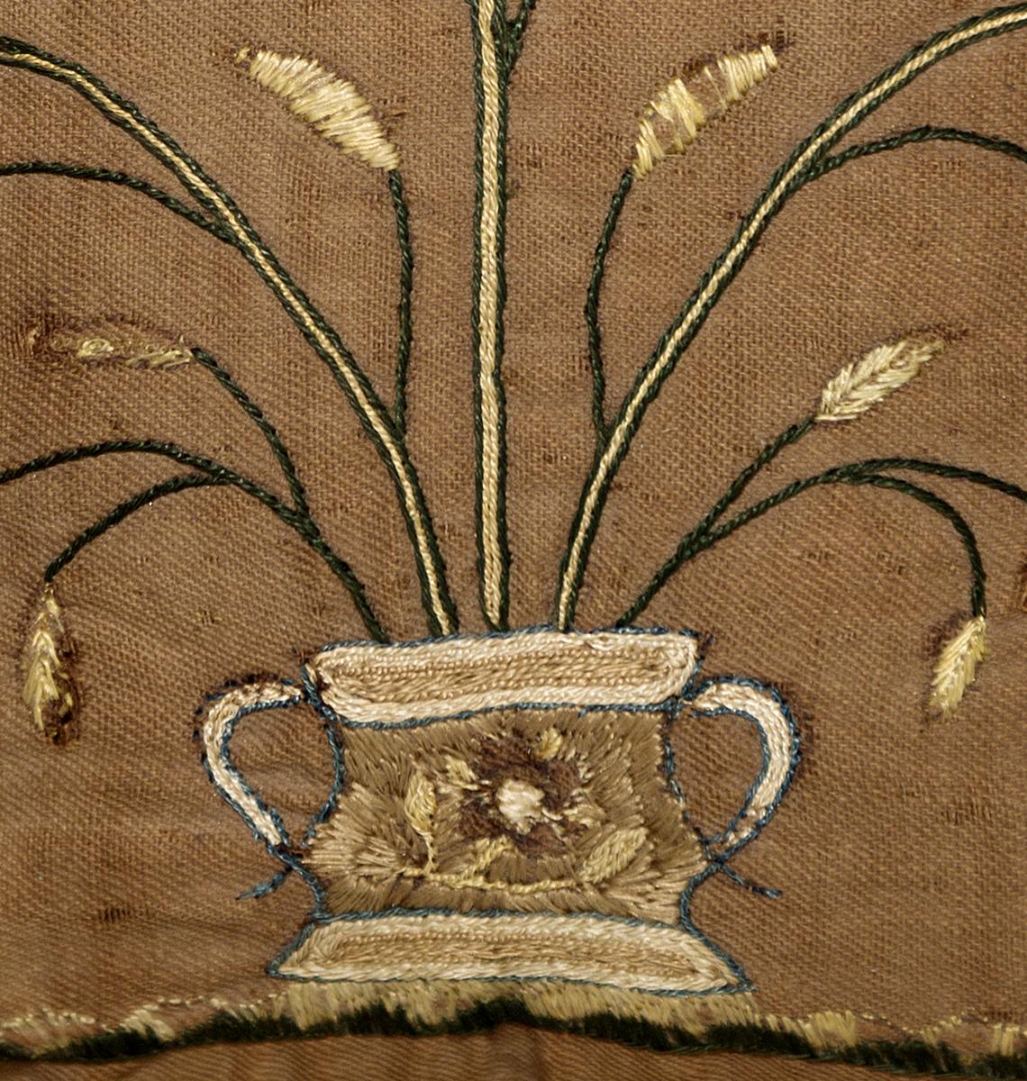 1958.2591 Pincushion, Detail 3