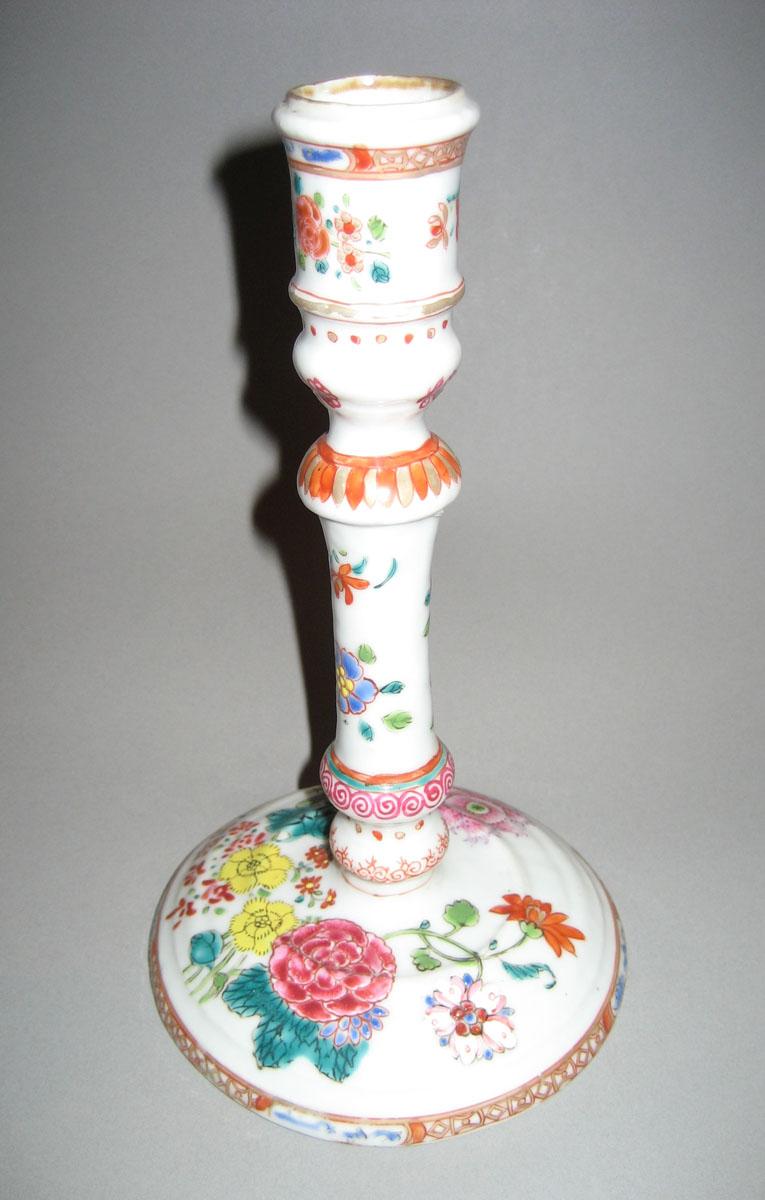 1956.2607.001 candlestick