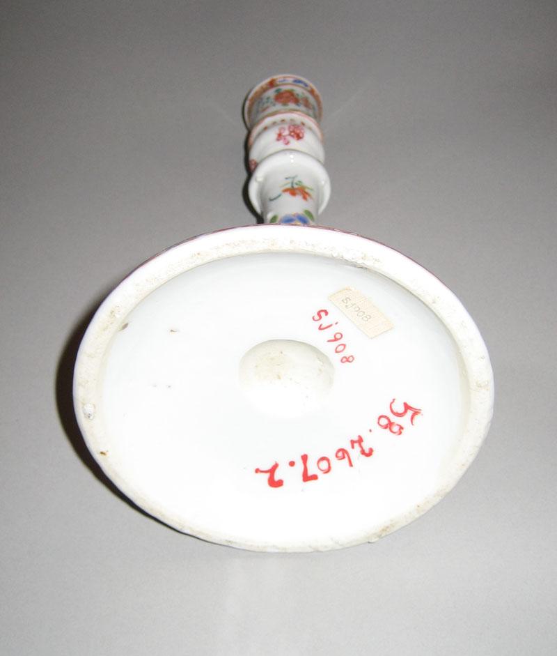 1956.2607.002 Candlestick underside