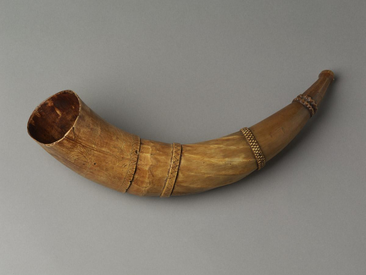 2009.0052 Horn, Blowing horn (view 2)